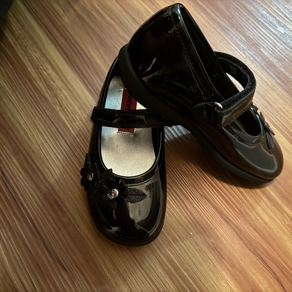 Rachel Zoe Black Patent Kids Dress Shoes with Floral Accent